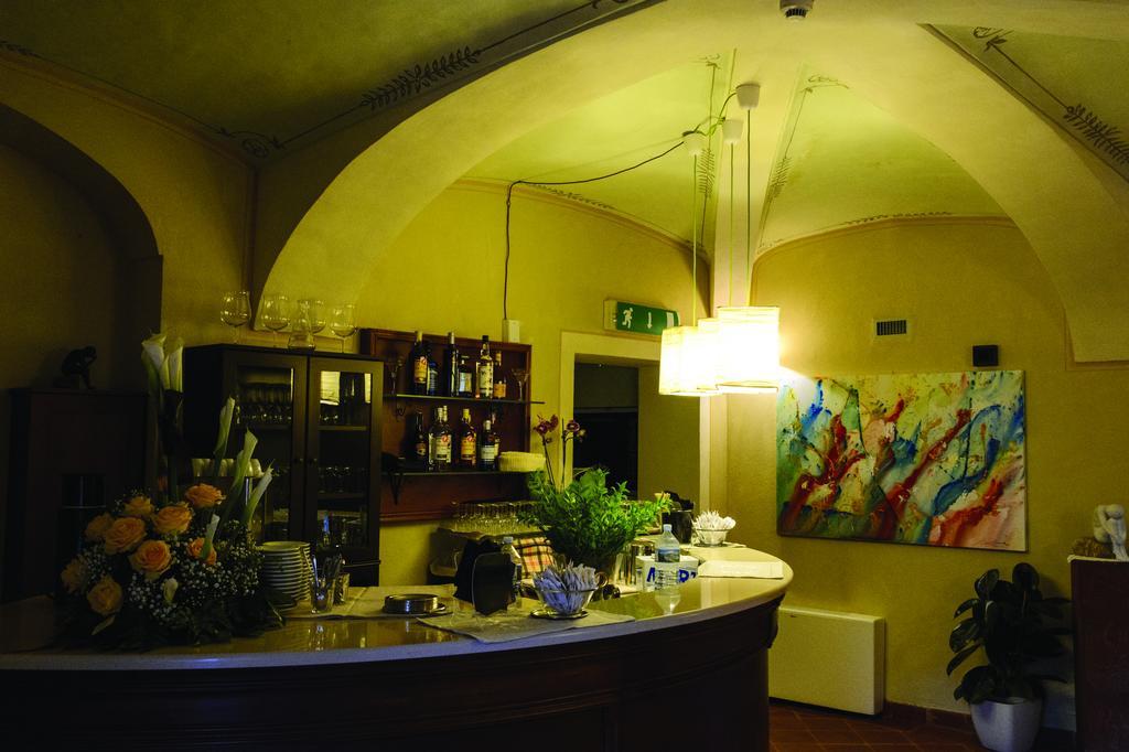 La Foresteria Del Castello - Wellness Hotel In Dimora Storica CastellʼAlfero Eksteriør billede