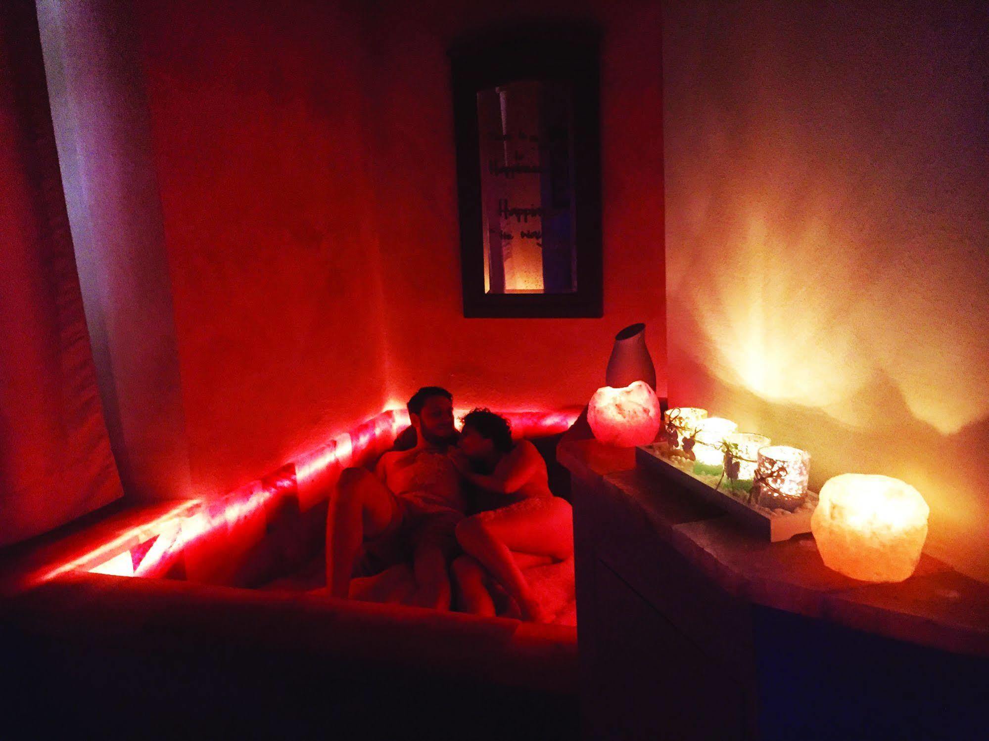 La Foresteria Del Castello - Wellness Hotel In Dimora Storica CastellʼAlfero Eksteriør billede